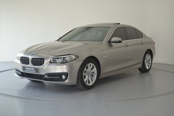 BMW 520i Sedan
